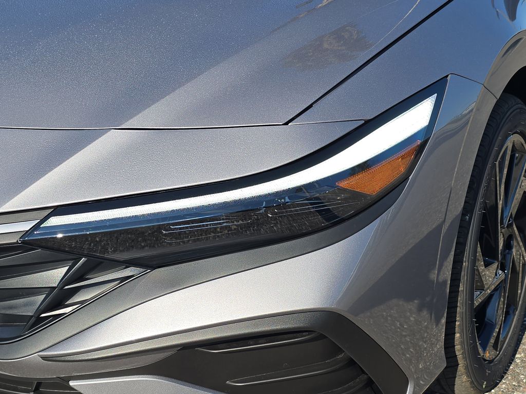 Thumbnail: 2026 Hyundai Elantra - 21