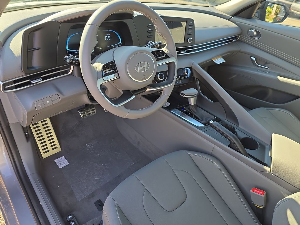 Thumbnail: 2026 Hyundai Elantra - 2