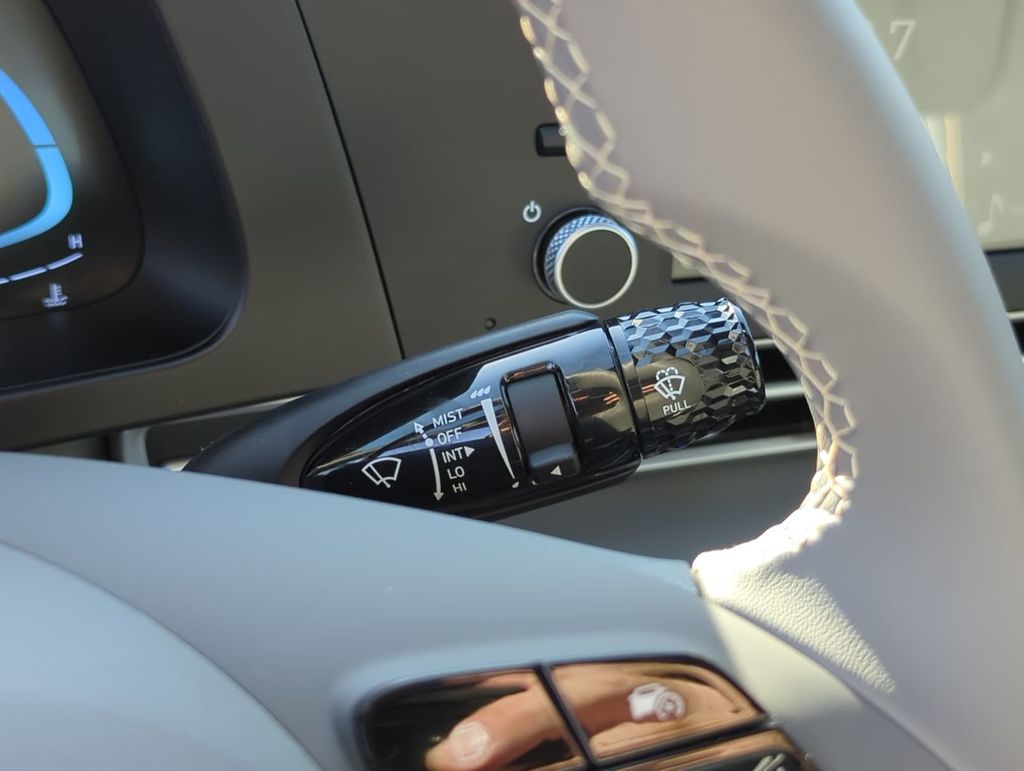 Thumbnail: 2026 Hyundai Elantra - 15