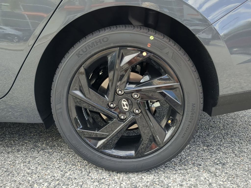 Thumbnail: 2026 Hyundai Elantra - 8