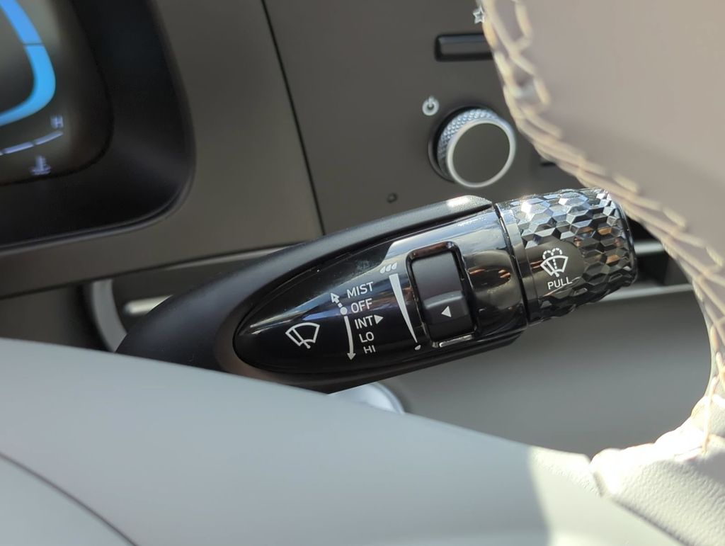 Thumbnail: 2026 Hyundai Elantra - 28