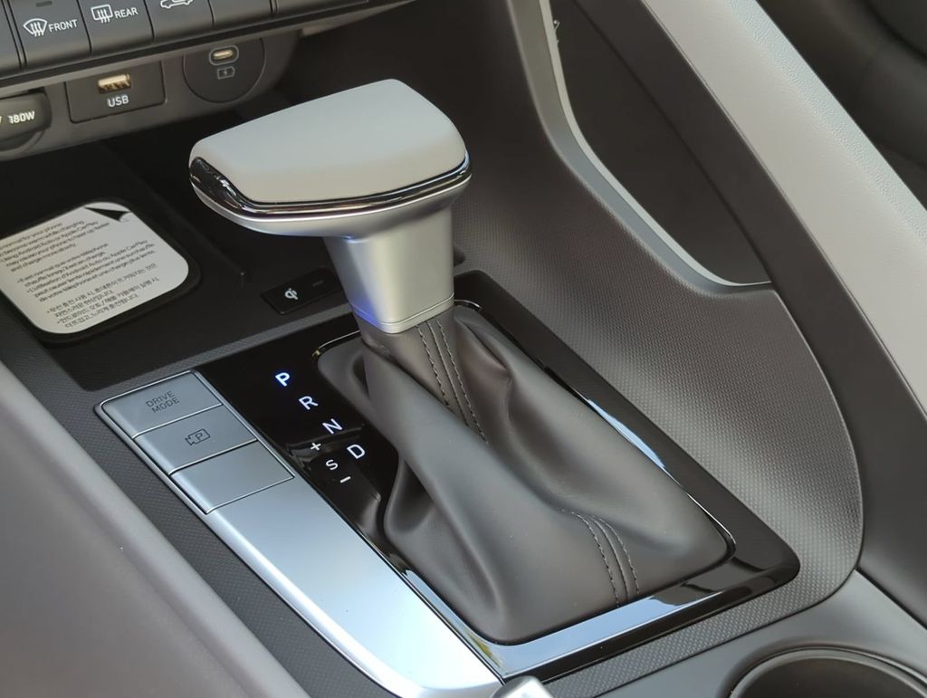 Thumbnail: 2026 Hyundai Elantra - 33