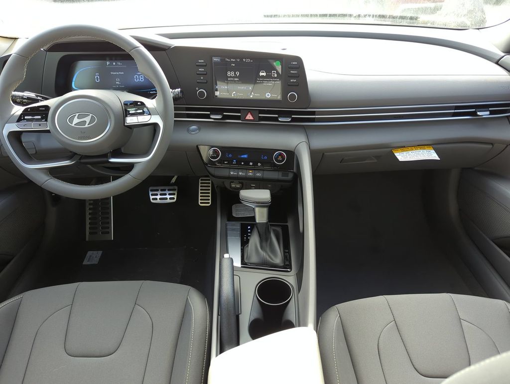 Thumbnail: 2026 Hyundai Elantra - 9