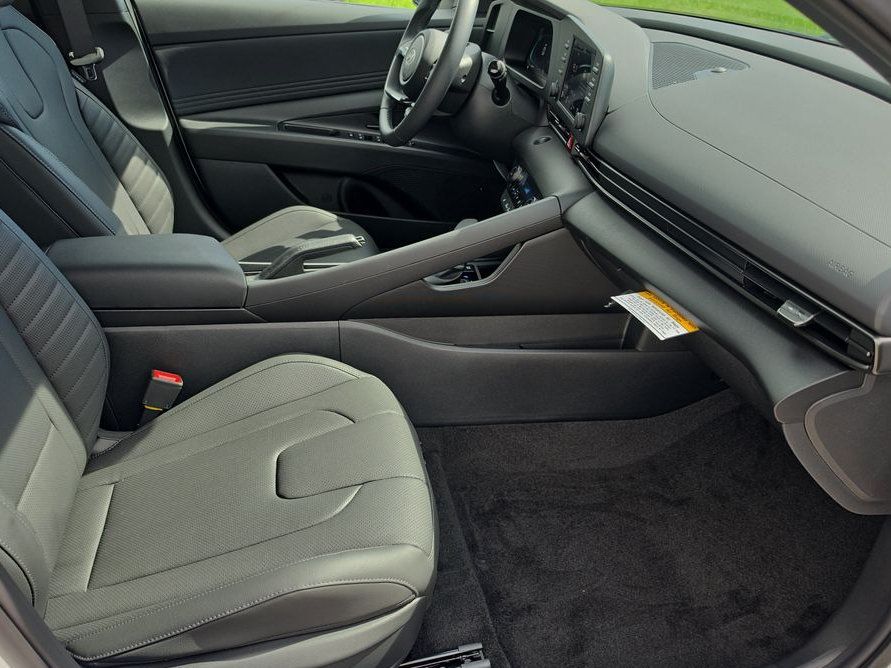 Thumbnail: 2026 Hyundai Elantra - 11