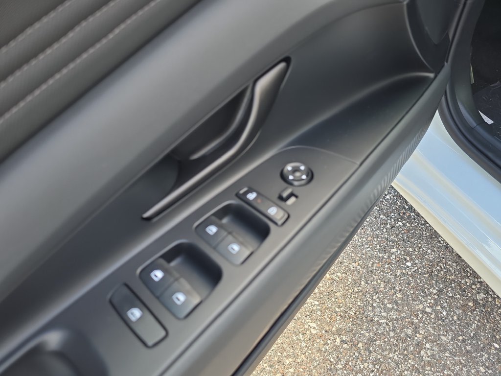 Thumbnail: 2026 Hyundai Elantra - 24