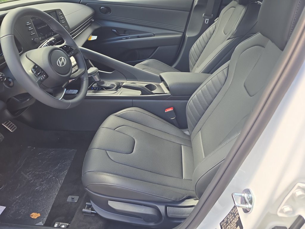 Thumbnail: 2026 Hyundai Elantra - 10