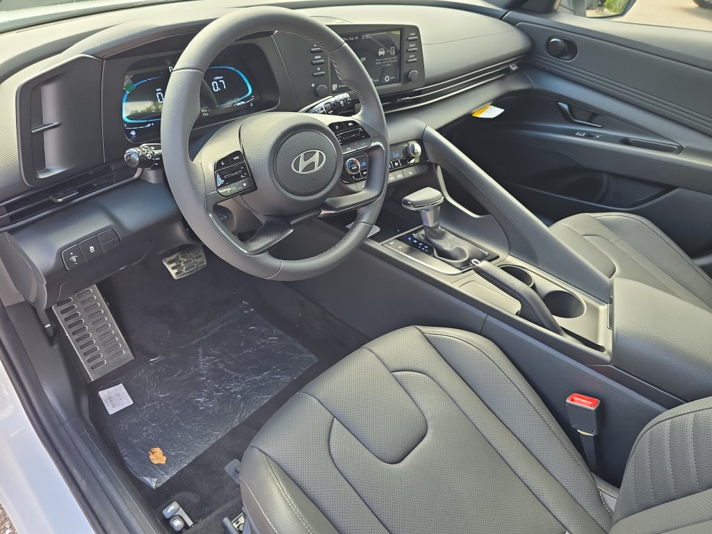 Thumbnail: 2026 Hyundai Elantra - 2
