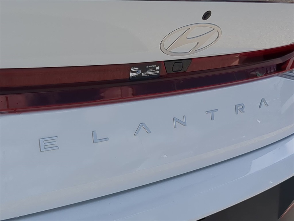 Thumbnail: 2026 Hyundai Elantra - 7