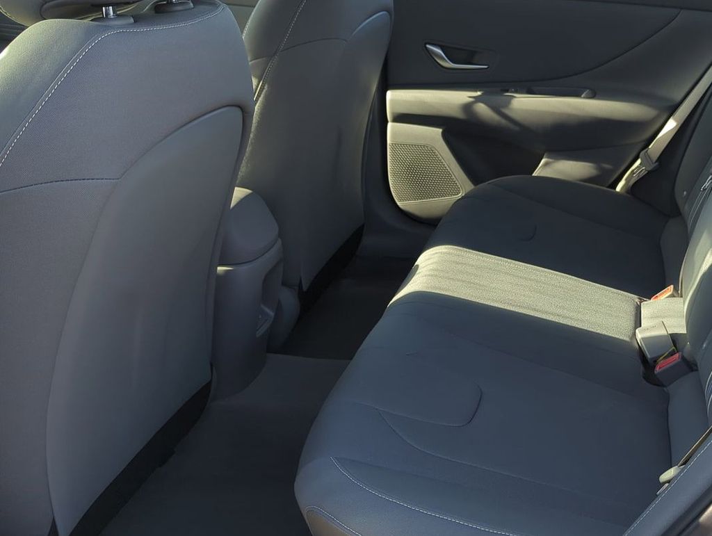 Thumbnail: 2026 Hyundai Elantra - 23