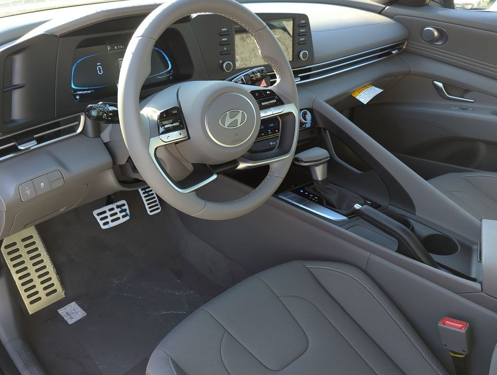 Thumbnail: 2026 Hyundai Elantra - 2