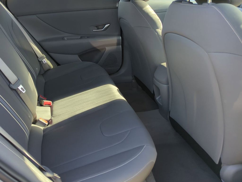 Thumbnail: 2026 Hyundai Elantra - 24