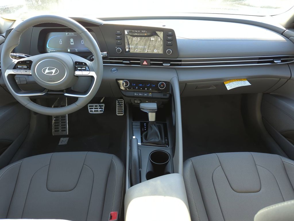 Thumbnail: 2026 Hyundai Elantra - 9