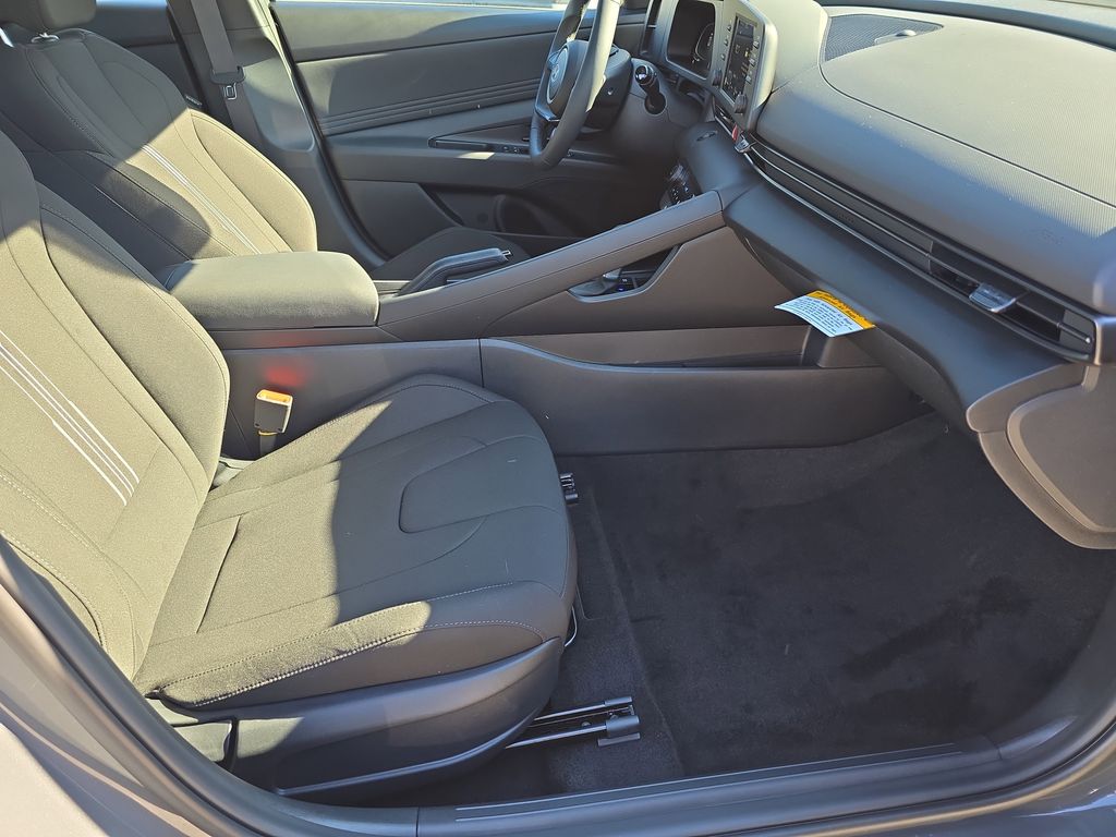 Thumbnail: 2026 Hyundai Elantra - 11