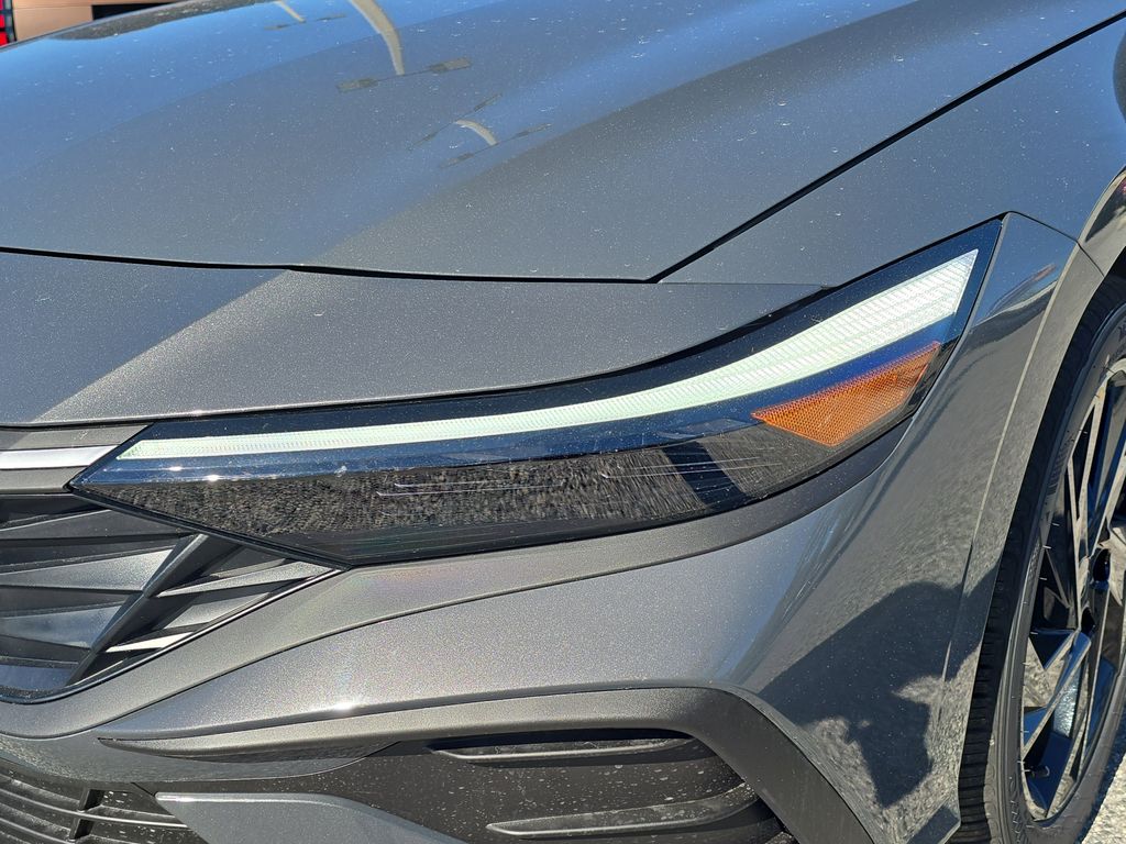 Thumbnail: 2026 Hyundai Elantra - 21