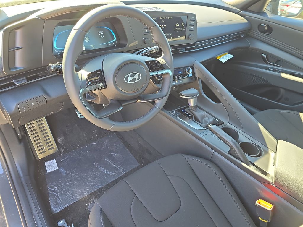 Thumbnail: 2026 Hyundai Elantra - 2