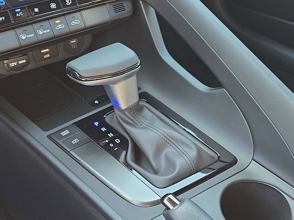 Thumbnail: 2026 Hyundai Elantra - 15