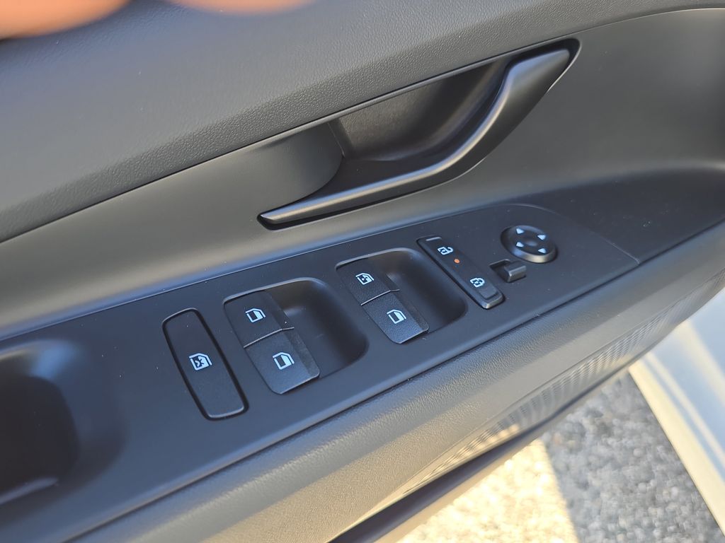 Thumbnail: 2026 Hyundai Elantra - 23