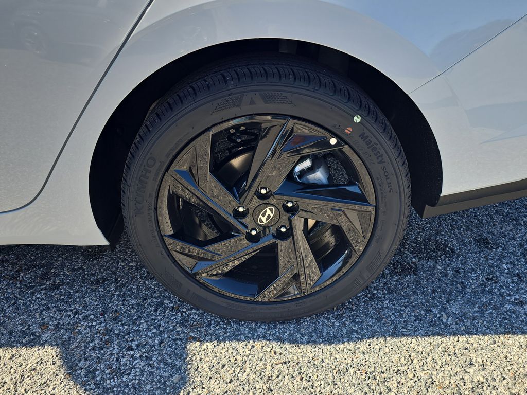 Thumbnail: 2026 Hyundai Elantra - 8