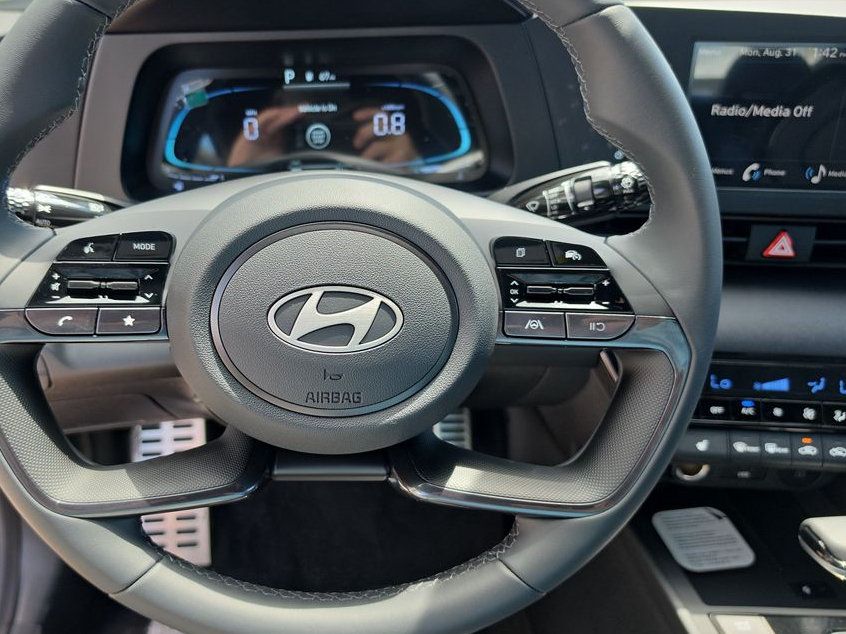 Thumbnail: 2026 Hyundai Elantra - 13