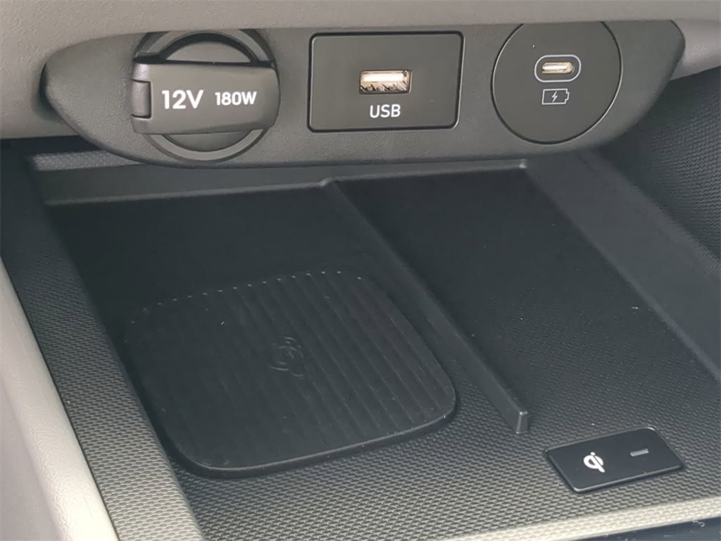 Thumbnail: 2026 Hyundai Elantra - 31