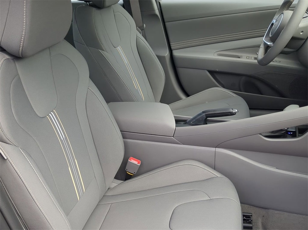 Thumbnail: 2026 Hyundai Elantra - 11