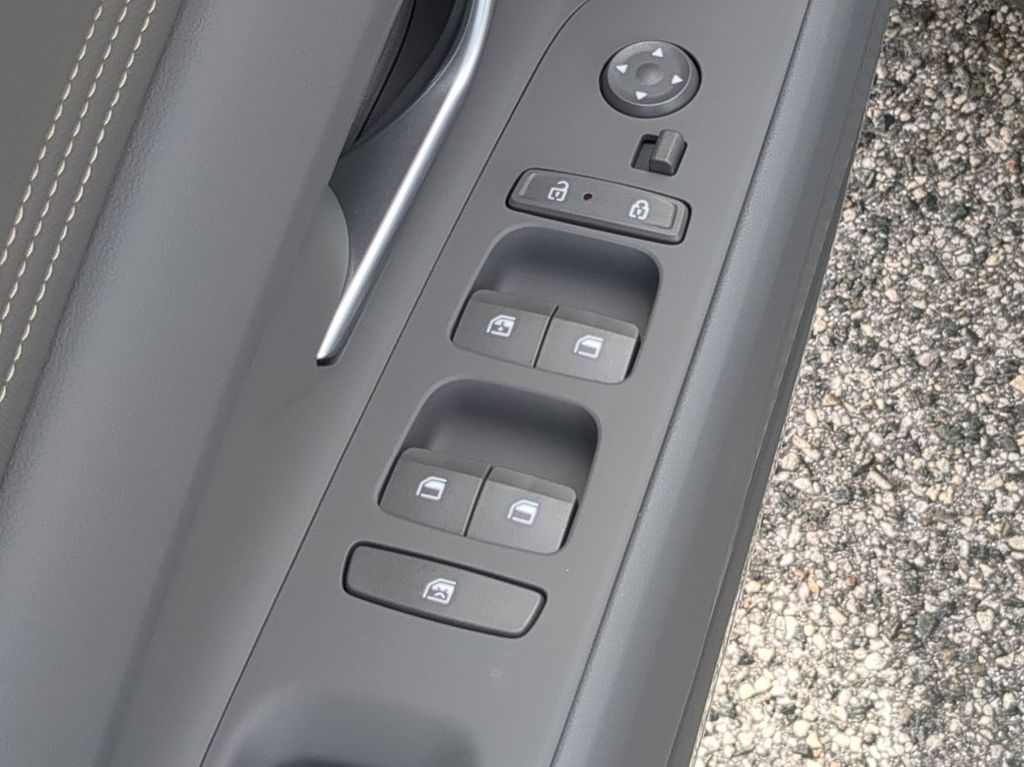 Thumbnail: 2026 Hyundai Elantra - 23