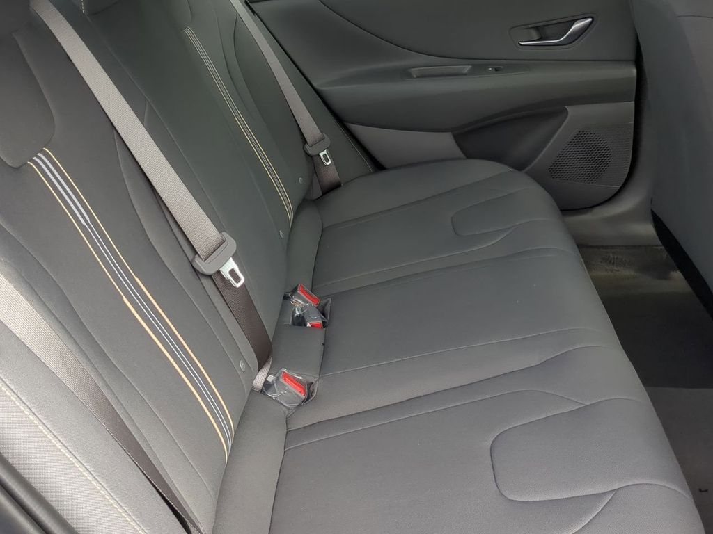 Thumbnail: 2026 Hyundai Elantra - 25