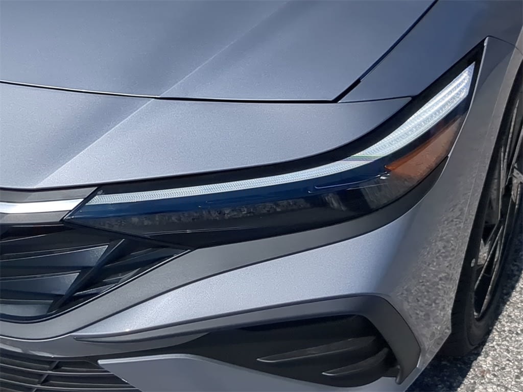 Thumbnail: 2026 Hyundai Elantra - 21