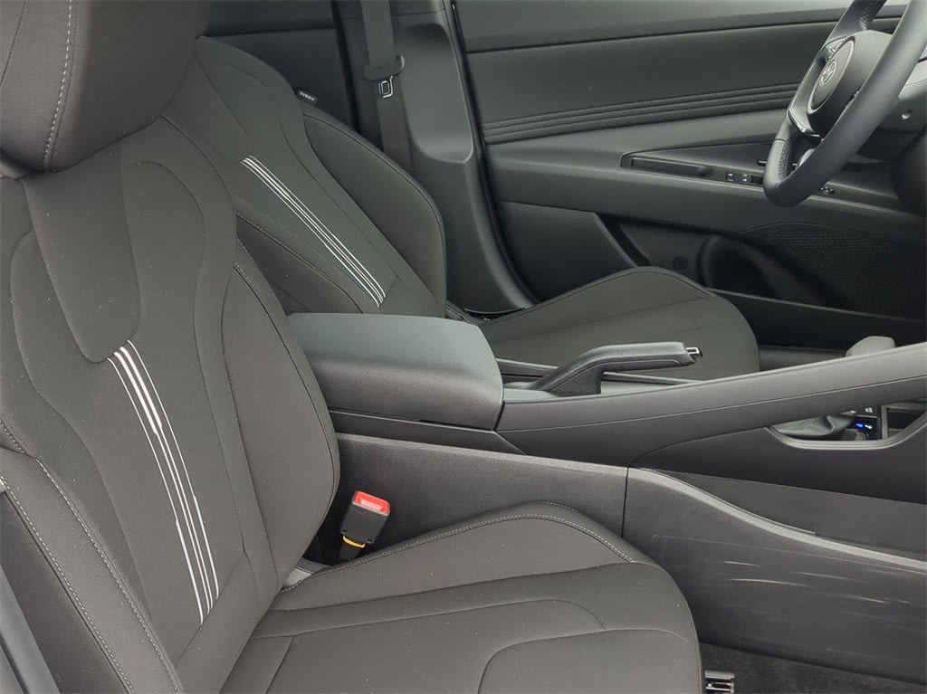 Thumbnail: 2026 Hyundai Elantra - 11