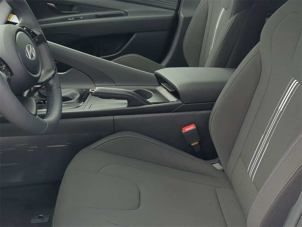 Thumbnail: 2026 Hyundai Elantra - 9