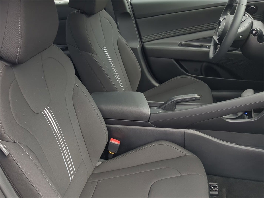 Thumbnail: 2026 Hyundai Elantra - 25