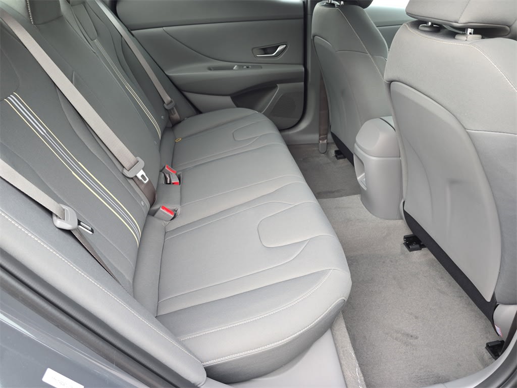 Thumbnail: 2026 Hyundai Elantra - 26