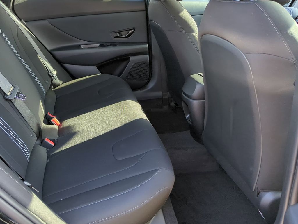 Thumbnail: 2026 Hyundai Elantra - 24