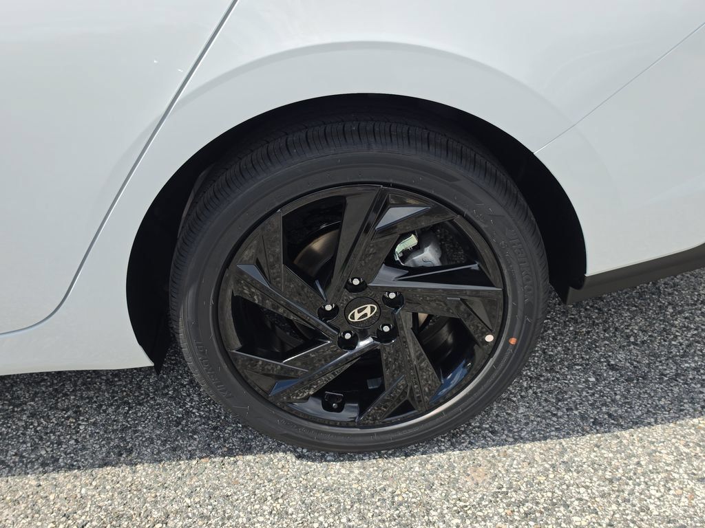 Thumbnail: 2026 Hyundai Elantra - 8
