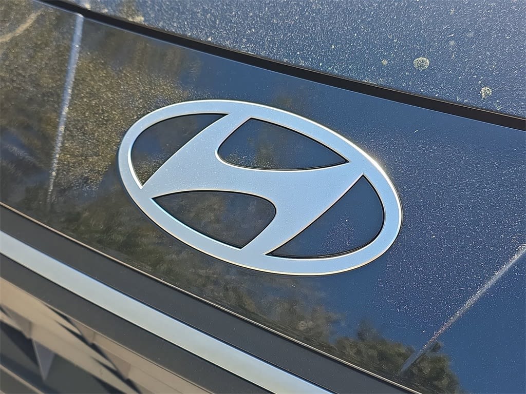 Thumbnail: 2025 Hyundai Elantra - 22