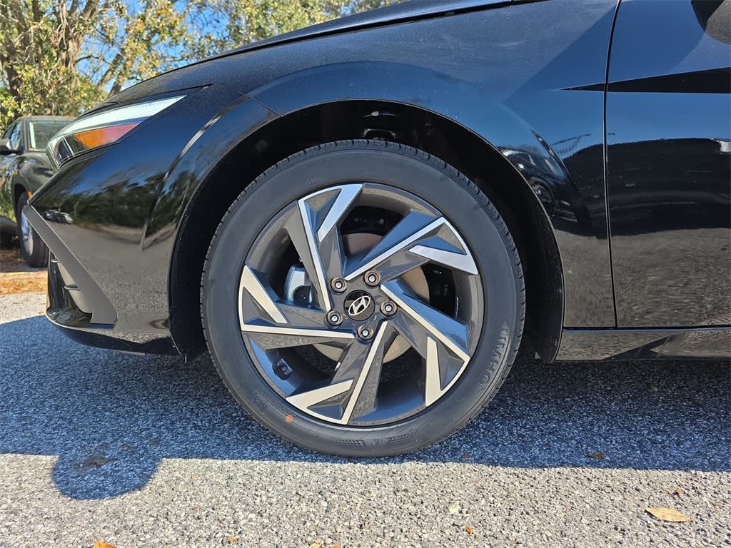 Thumbnail: 2025 Hyundai Elantra - 7