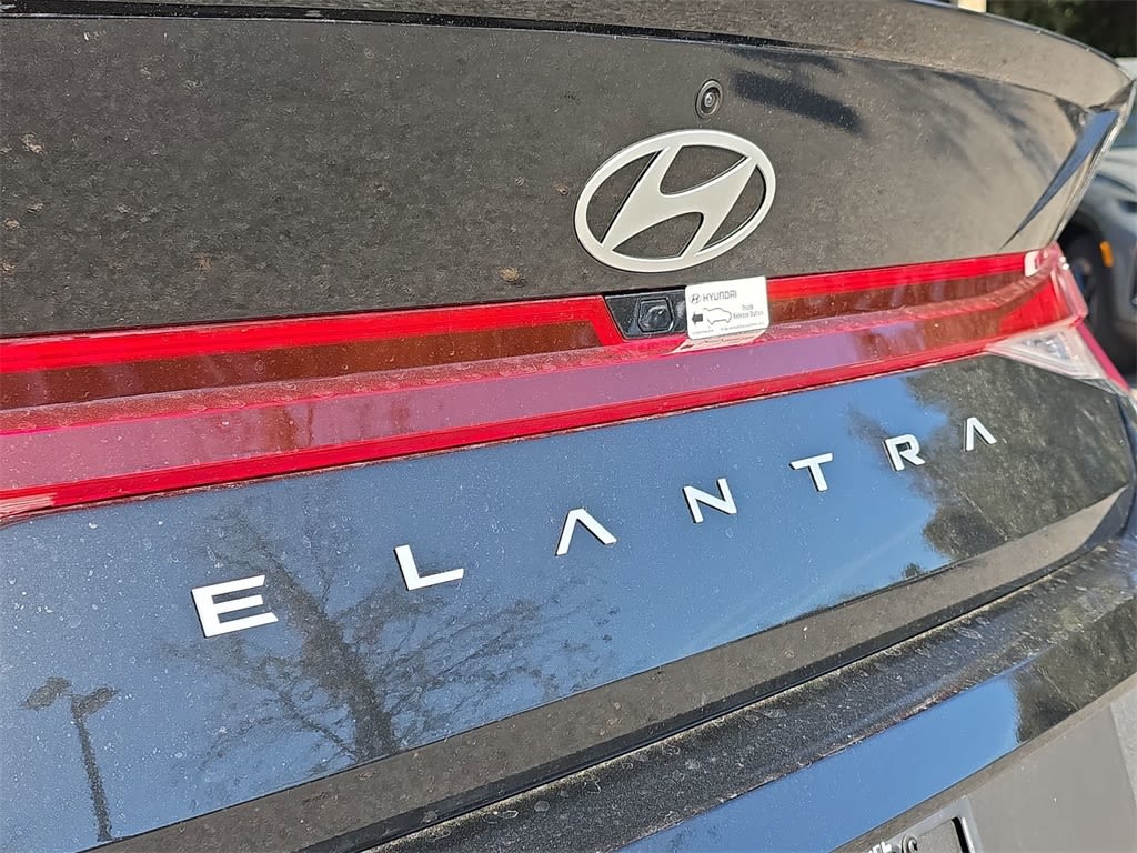 Thumbnail: 2025 Hyundai Elantra - 6