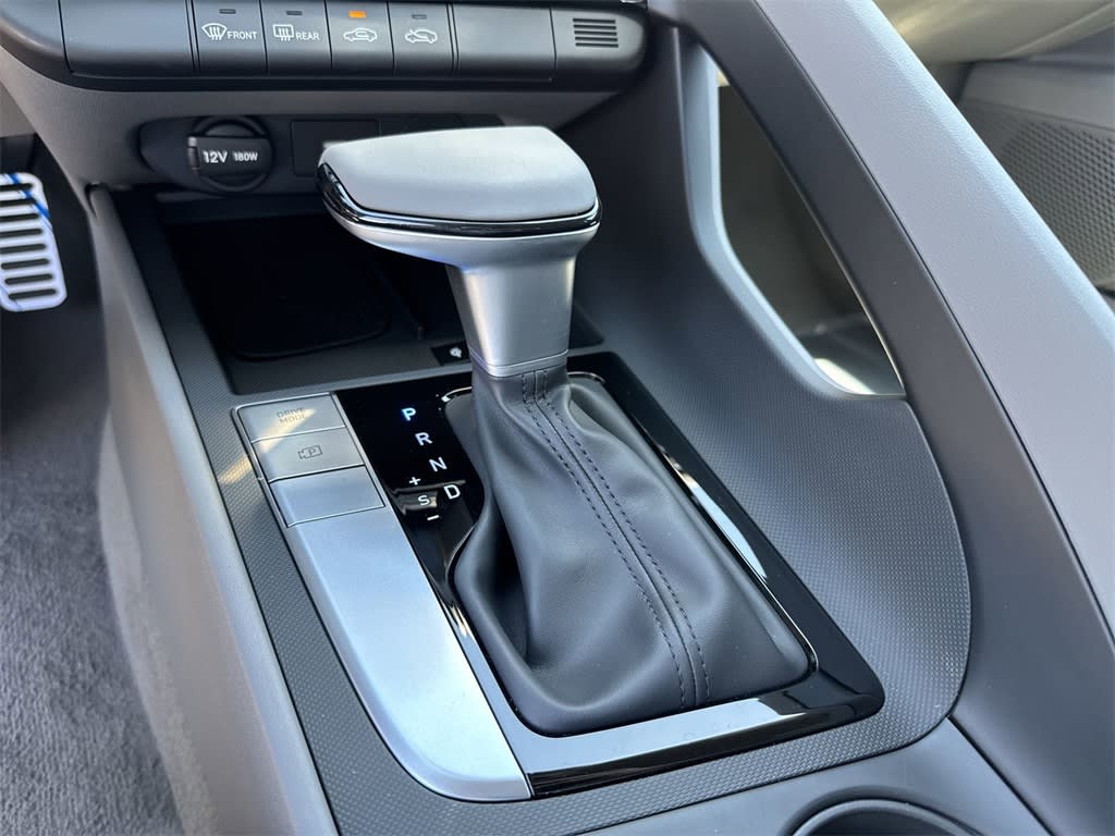 Thumbnail: 2025 Hyundai Elantra - 14