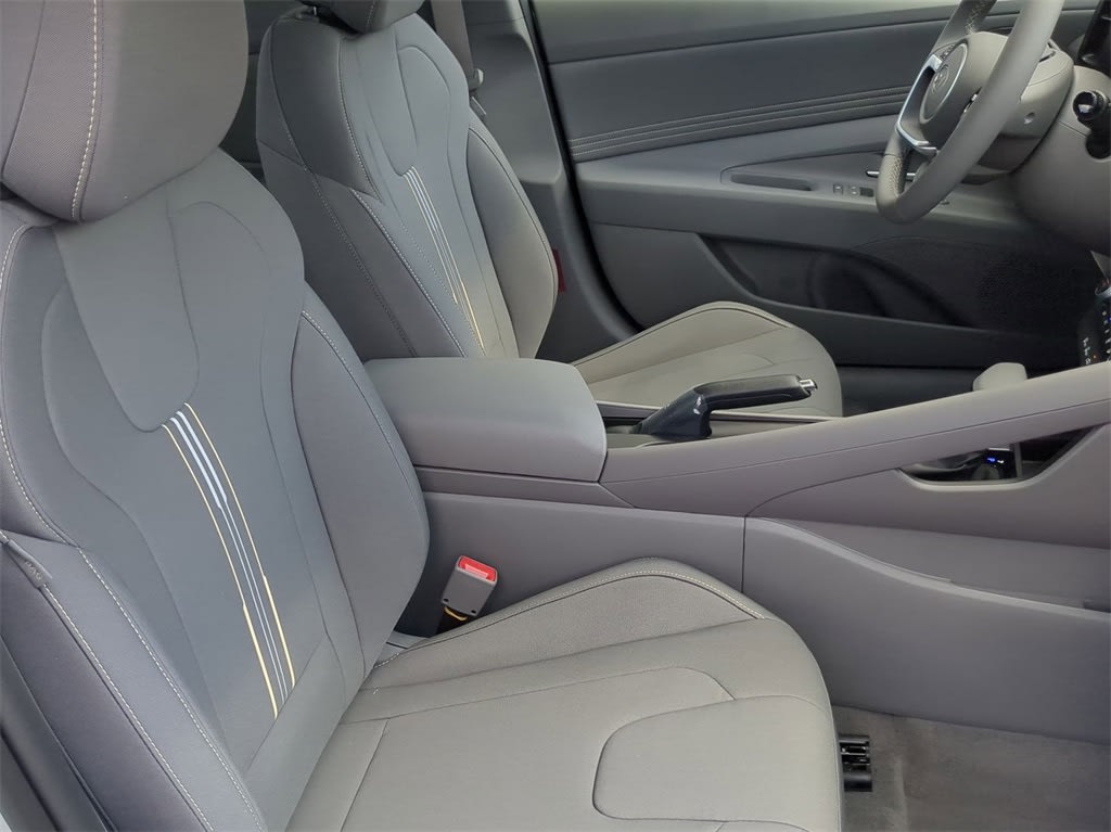 Thumbnail: 2026 Hyundai Elantra - 27