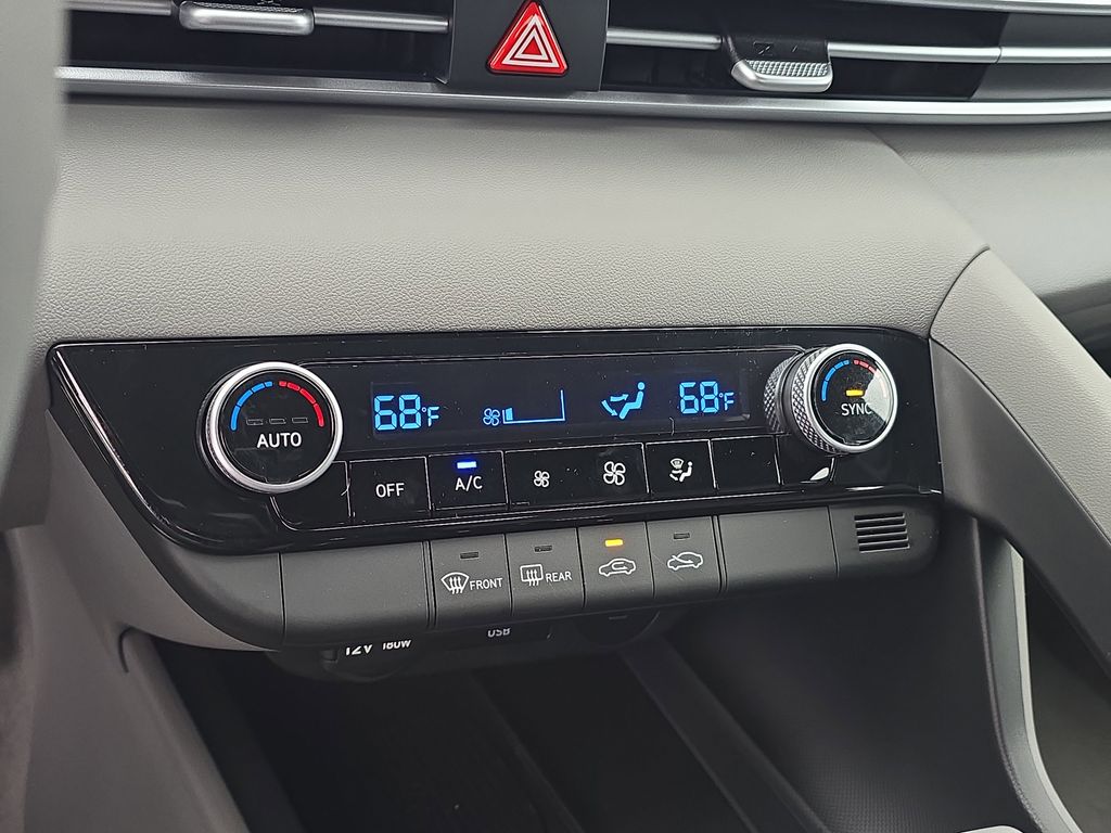 Thumbnail: 2026 Hyundai Elantra - 30