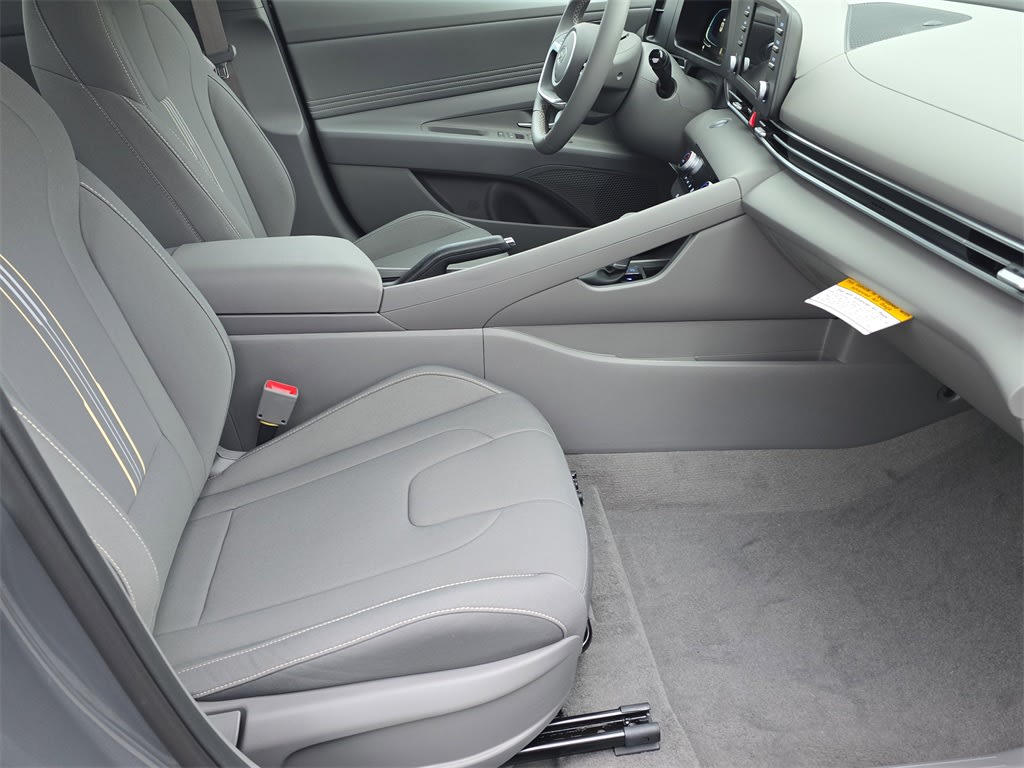 Thumbnail: 2026 Hyundai Elantra - 11