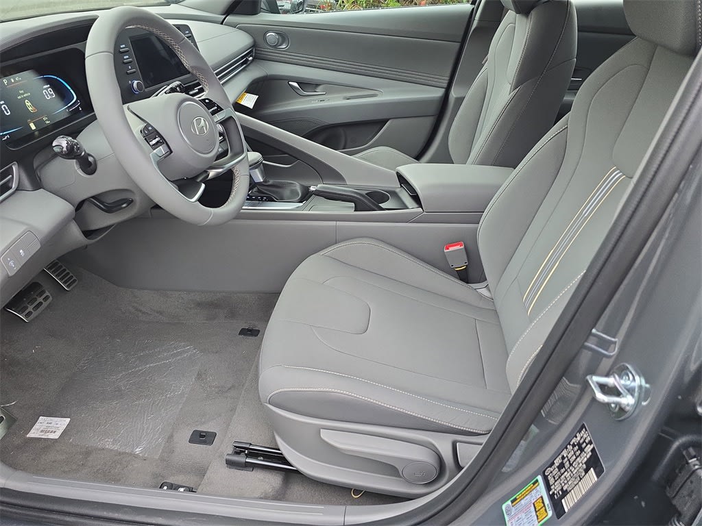 Thumbnail: 2026 Hyundai Elantra - 10