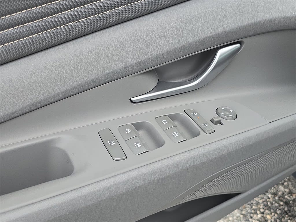 Thumbnail: 2026 Hyundai Elantra - 23