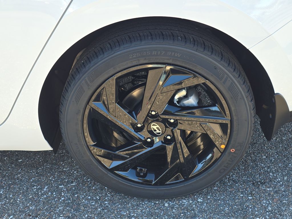 Thumbnail: 2026 Hyundai Elantra - 8