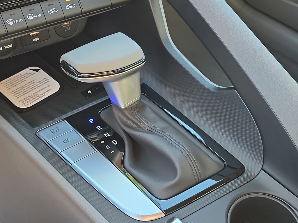 Thumbnail: 2026 Hyundai Elantra - 15