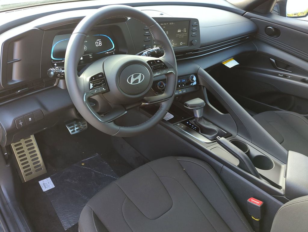 Thumbnail: 2026 Hyundai Elantra - 2