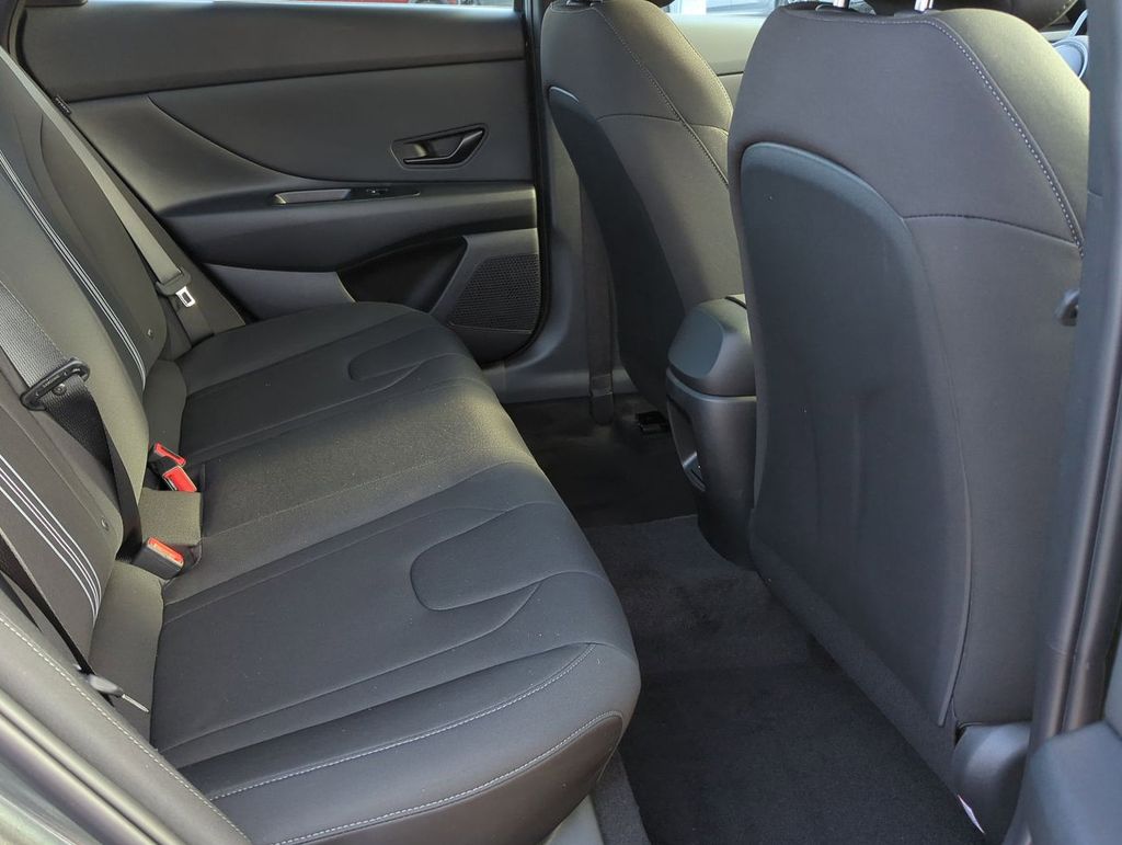 Thumbnail: 2026 Hyundai Elantra - 24