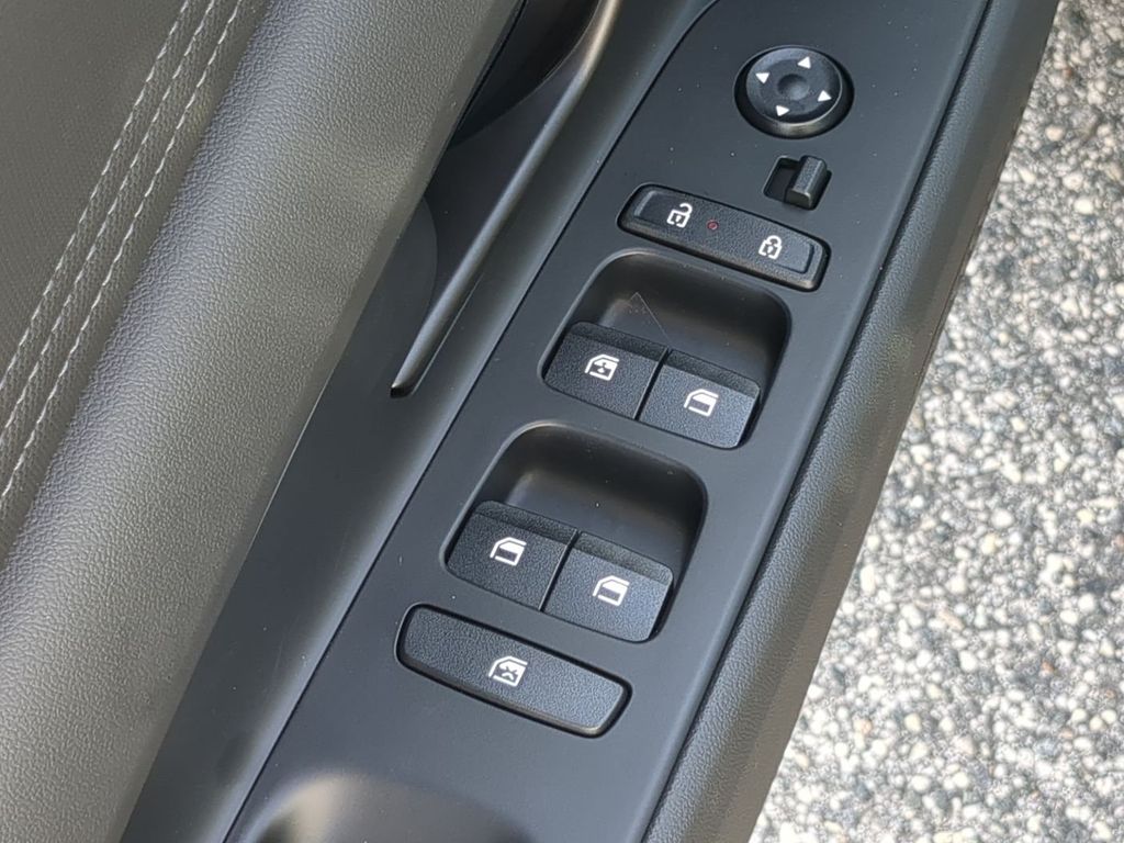 Thumbnail: 2026 Hyundai Elantra - 23