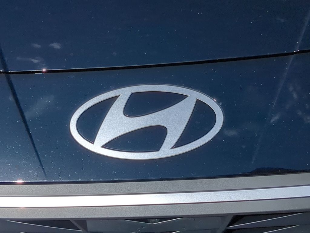 Thumbnail: 2026 Hyundai Elantra - 21