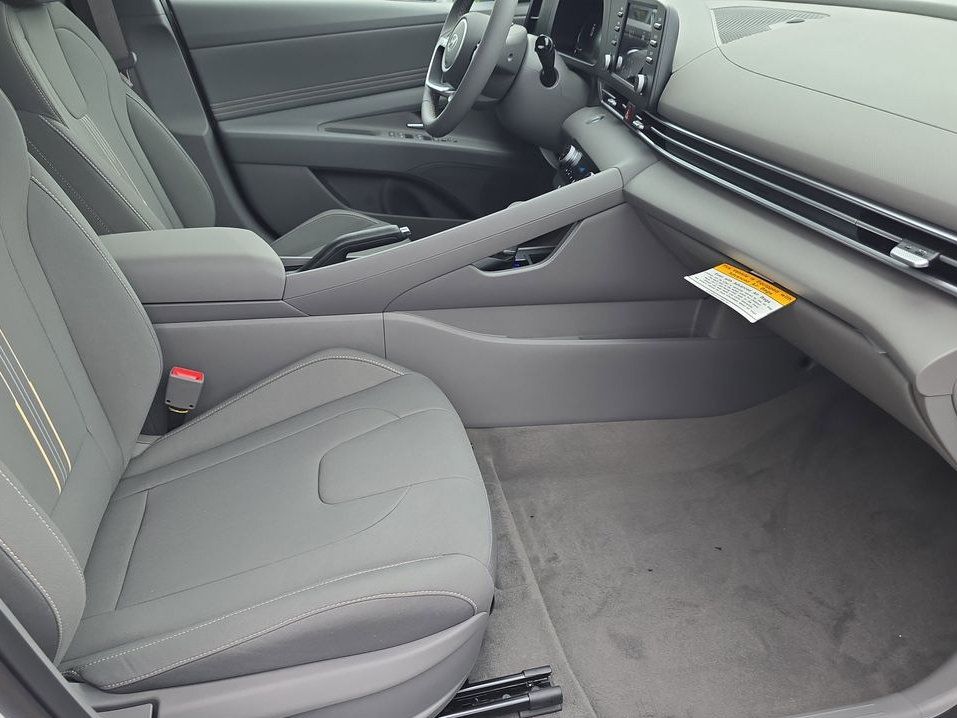 Thumbnail: 2026 Hyundai Elantra - 25